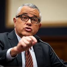 Viimeisimmät twiitit käyttäjältä jeffrey toobin (@jeffreytoobin). Jeffrey Toobin Is Fired By The New Yorker The New York Times