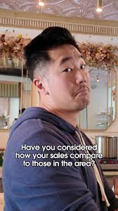 I prefer my tips in cash, but that works too 😌 Book a Benchmarking demo  today. #toasttab