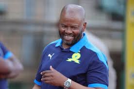 Sisa majola 083 313 0754 email. Sundowns Coach Mngqithi Overjoyed With 3 Key Points Against Banana Skin Chippa United Sport