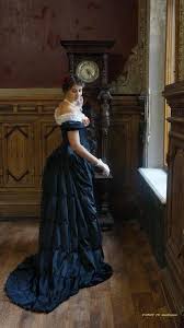 Victorian Black Bustle Dress Bustle Dress Dresses Colorful Gown