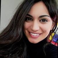 Roberta Perillo's Instagram, Twitter & Facebook