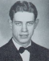 Wayne and Lavon Robinson: Wayne Claude Robinson was born March 22, 1925 in  Rio Vista, California to Earl L. Robinson and Vada A. Gaddis Robinson. The  family lived