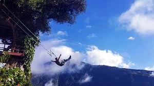 Echa un vistazo a esta fantástica guía para tu viaje, sin importar si quieres explorar el lugar como lo hacen los demás turistas o verlo desde la perspectiva de la gente local. Banos De Agua Santa Cascadas Y Aventura En Ecuador
