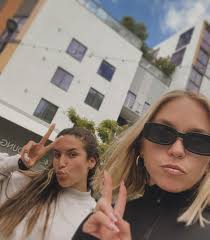 Taking life a little less seriously lately🌴🍳⛳️😎