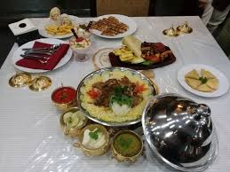 مطعم رويال الجزيرة بونشاك اندونيسيا شواطئ للسياحة والسفر