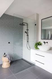 15 Good Bathroom Decor Ideas For Your Home Bathroom Bathroomdecor Bathroomideas H Luxury Bathroom Master Baths Bathroom Inspiration Decor Luxury Bathroom