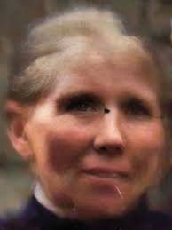 Caroline Rohl's Instagram, Twitter & Facebook