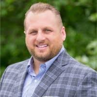 Ryan Cram's Instagram, Twitter & Facebook