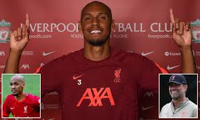 Brazil midfielder was a key figure in jurgen klopps champions league and premier. Fabinho Signs New Five Year Liverpool Contract Until 2026 Daily Mail Online