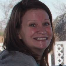 Nanette Tuttle's Instagram, Twitter & Facebook