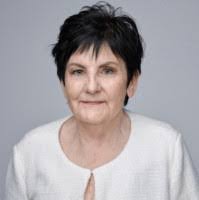 Beth Jewell's Instagram, Twitter & Facebook