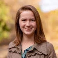 Elizabeth Hambrick's Instagram, Twitter & Facebook