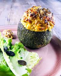 Courgettes Farcies A La Dinde Et Au Pesto La Cerise Sur Le Maillot Recette Courgettes Farcies Recette Courgette Farcie Dinde