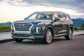 It has an abundance of cool technology, plenty of seating space, and a comfortable ride. Hyundai Palisade 2020 Usher In A New Era In The Luxury Car Market