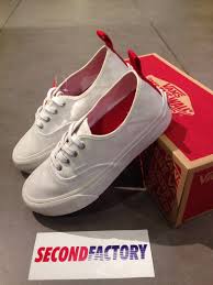 Anthony van engelen, geoff rowley, kyle walker, chima ferguson, gilbert crockett, tony trujillo, joel tudor, leila hurst. Vans Authentic Sf Leila Hurst White Check Women S Fashion Shoes On Carousell