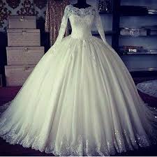 Get all eyes glued to you with one of our great wedding dress with beaded bling! Luxury Wedding Dress Long Sleeve Wedding Dress Ivory Wedding Dress Rhinestones Wedding Dress Gor On Luulla