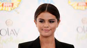 Selena Gomez Concerned Hackers May Release Private Pics, Other Instagram  Stars Bracing for Leak
