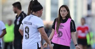 Las albas volvieron a entrenar en el estadio monumental, siguiendo los mismos protocolos y medidas sanitarias internas que se están usando con el primer equipo masculino. Poda Alba Blanco Y Negro Dejo Sin Entrenadora A Colo Colo Femenino De Cara Al 2021