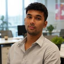 iPhone users: do you care about the Blue vs Green chat bubbles ?