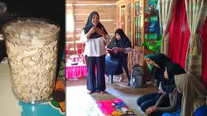 Obat kuat tradisional seperti obat kuat dari bawang putih, atau ramuan obat kuat dari tumbuhan bisa dimanfaatkan untuk berbagai jenis keluhan, salah satunya stamina yang tidak prima terutama untuk urusan seksual. Ramuan Obat Kuat Ala Warga Desa Kunyi Polman Begini Resepnya Klik Hijau