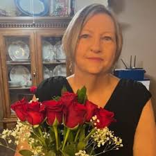 Who does lawn mowing in Stillwater?