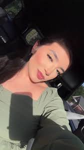 Gina🦋 (@ginaa.solis)