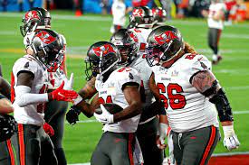 Get the latest news and information for the tampa bay buccaneers. Tampa Bay Buccaneers Three Reasons Not To Re Sign Antonio Brown