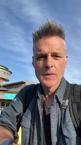 Waiting for @wwtslimbridge to open.