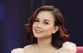 Nhưng người ta muốn nói gì thì cứ để từ ngày chia sẻ chuyện chia tay, hoàng yến được nhiều người tán tỉnh nhưng chưa có cảm xúc với chuyện yêu đương. Wdgqi Kqjzu1wm