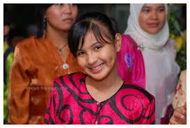 Kuala lumpur — former malaysian prime minister najib razak's stepson riza shahriz abdul aziz was on thursday. Azrene Soraya Ahmad On Najib Razak And Rosmah Mansor Din Merican The Malaysian Dj Blogger