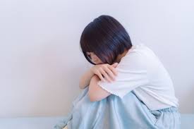 自立の恋は我慢に気づけない〜我慢の理由と自らの愛情に気づく大切さ〜 - カウンセリングサービス心理学講座