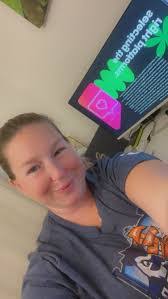 Yonn Barrick's Instagram, Twitter & Facebook