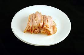 This means that about 65 percent of the calories in one slice of the lunch meat are from protein. What 200 Calories Actually Look Like In Different Foods Artfido
