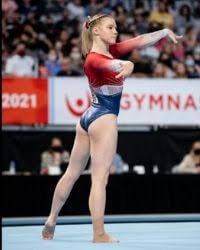 Jade ashtyn carey is an american artistic gymnast. D6vqix6ujnmgym