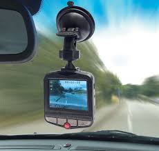 Aceste camere auto oglinda se monteaza langa oglinda din masina pentru a nu incomoda imaginile reflectate. Cea Mai Buna Camera Video Auto Recenzii In Martie 2021