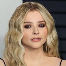 Watch Carrie (2013) Full Movie Online