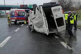W miejscu zdarzenia ruch w kierunku. Wypadek Na Dts W Katowicach Bus Zmiazdzony Jak Puszka Potezne Utrudnienia Slask Super Express