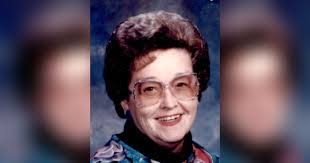 Isabel Everett's Instagram, Twitter & Facebook