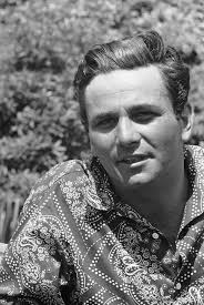 Does anyone recognise this man? **WELL DONE TO EVERYONE WHO CORRECTLY  ANSWERED PETER FALK**