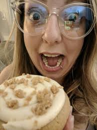 Apple pie not looking as expected, crumbl refunded