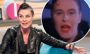 Lisa Stansfield admits she's still 'haunted' by her 'weird fat face' in All  Around the World