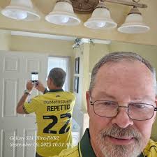 Five days until we're back at the STōK Cae Ras 🙌 🔴⚪ #WxmAFC