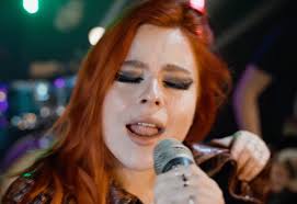 Leaving a rock for Etta at the House of Parliament in Budapest