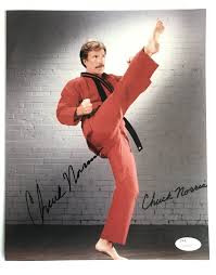 Chuck Norris Signed 8x10 Photo Jsa Coa Autograph Taekwondo Karate Jiu Jitsu Chuck Norris Martial Arts Women Norris