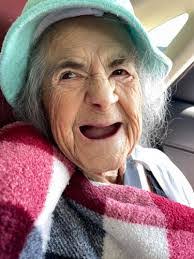 Elan Daly's Instagram, Twitter & Facebook