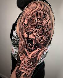 Die Dunkle Kunst Des Brasilianischen Iren In 2020 Tattoo Motive Manner Tattoo Ideen Manner Arm Tattoo Ideen