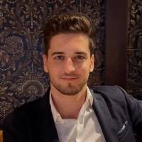 100+ "Felix F." profiles