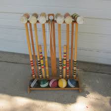 Wood Croquet Set With Stand 6 Vintage Mallets 5 Balls And Wickets By Luruuniques On Etsy Wedding Table Designs Vintage Croquet