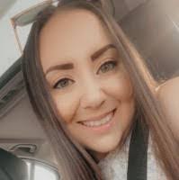 Natalie Darby's Instagram, Twitter & Facebook