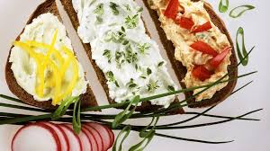 Drei Cremige Brotaufstriche Rezept Brotaufstrich Rezepte Fingerfood Herzhaft Rezepte
